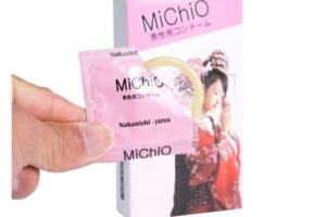 Bao Cao Su MICHIO Nhật Bản Hộp 12 Cái, Gân Sọc Kích Thích Đa Điểm, Siêu mỏng Trơn Mượt